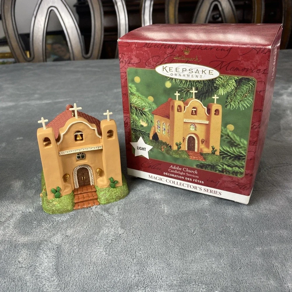 HALLMARK ADOBE CHURCH #3 SERIES 2000 MAGIC LIGHT CHRISTMAS KEEPSAKE ORNAMENT